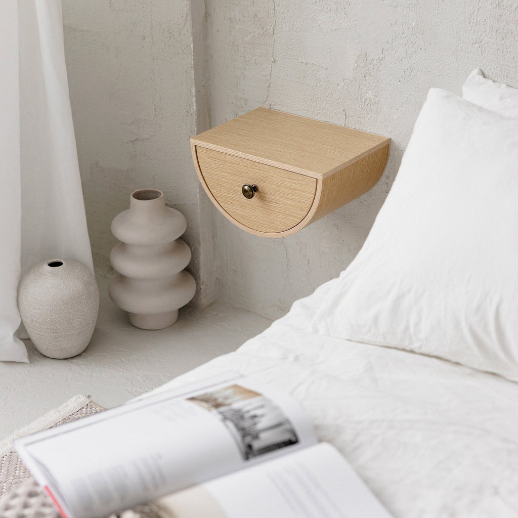 Table de chevet murale en bois – Tess