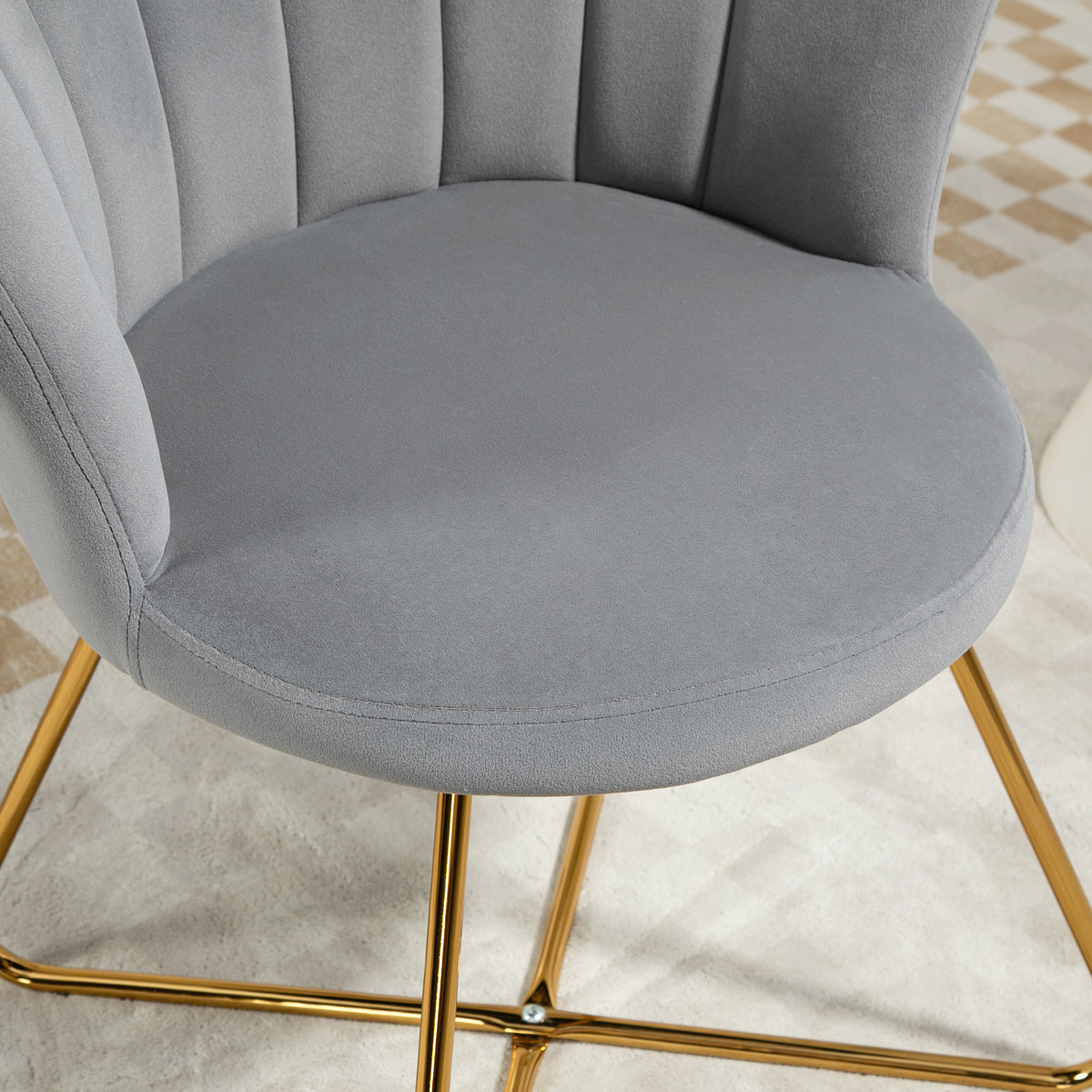 Fauteuil coquillage gris et doré – Élina