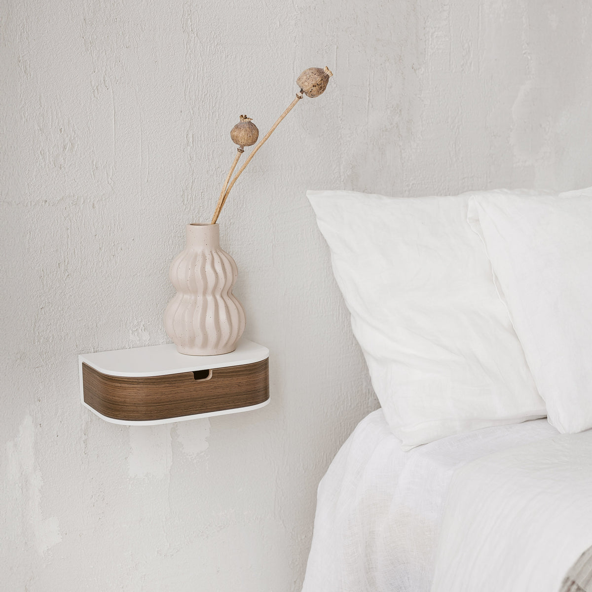 Chevet suspendu avec tiroir – Bois – 4 coloris | Shelve